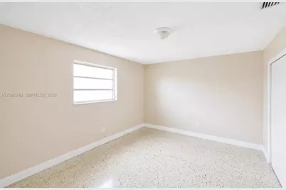 2315 W Okeechobee Rd #304, Hialeah, FL 33010 - Photo 3
