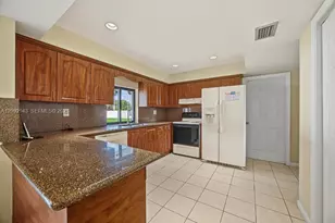 12804 SW 94th Pl, Miami, FL 33176 - Photo 17