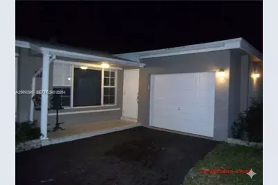 9470 NW 24th St, Sunrise, FL 33322 - Photo 3