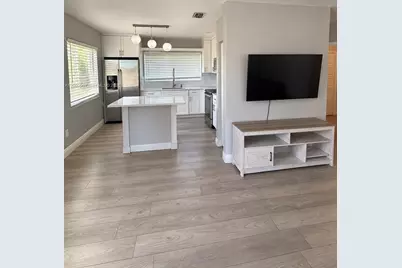 2315 NW 35th St, Miami, FL 33142 - Photo 3