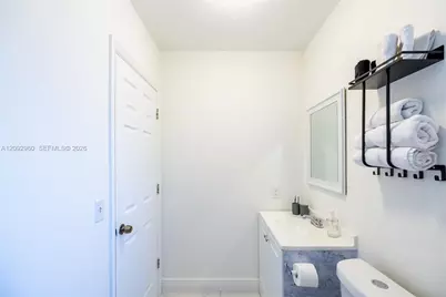 1762 NW 15th St #4, Miami, FL 33125 - Photo 15