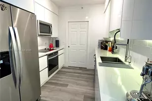 350 SE 2nd St, Fort Lauderdale, FL 33301 - Photo 3