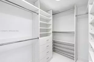 400 South Pointe Dr, Miami Beach, FL 33139 - Photo 21