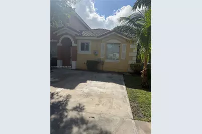 124 SW 16th Ave, Homestead, FL 33030 - Photo 1