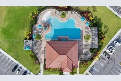 11068 W 33rd Ct #11068, Hialeah, FL 33018 - Photo 37