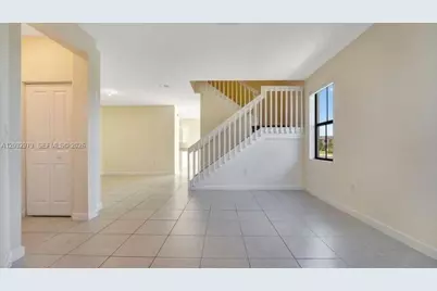 11068 W 33rd Ct #11068, Hialeah, FL 33018 - Photo 15