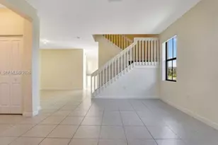 11068 West 33rd Ct, Hialeah, FL 33018 - Photo 15