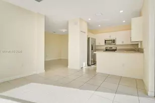 11068 West 33rd Ct, Hialeah, FL 33018 - Photo 7