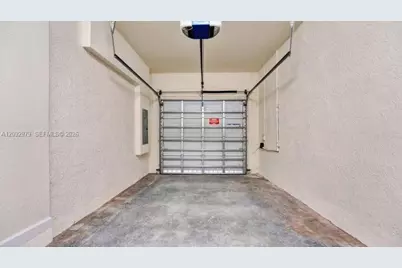 11068 W 33rd Ct #11068, Hialeah, FL 33018 - Photo 13