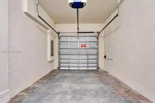 11068 West 33rd Ct, Hialeah, FL 33018 - Photo 13