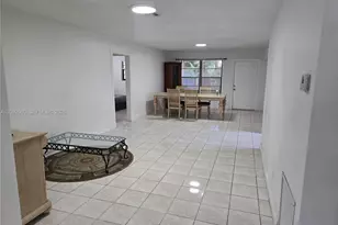 212 SW 2nd Ave, Hallandale Beach, FL 33009 - Photo 7