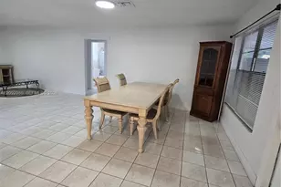 212 SW 2nd Ave, Hallandale Beach, FL 33009 - Photo 9
