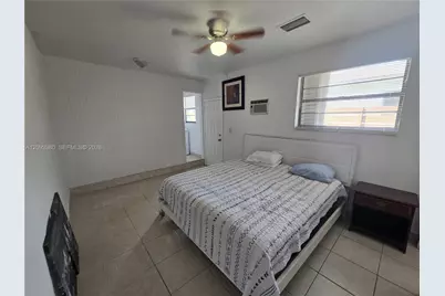 212 SW 2nd Ave #0, Hallandale Beach, FL 33009 - Photo 21
