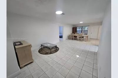 212 SW 2nd Ave #0, Hallandale Beach, FL 33009 - Photo 7
