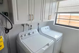 212 SW 2nd Ave, Hallandale Beach, FL 33009 - Photo 29