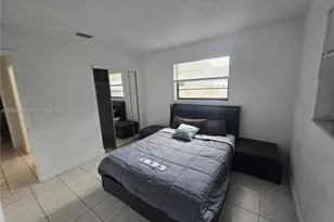 212 SW 2nd Ave, Hallandale Beach, FL 33009 - Photo 15