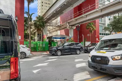 227 NE 2nd St #1911, Miami, FL 33132 - Photo 25