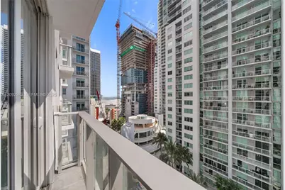 227 NE 2nd St #1911, Miami, FL 33132 - Photo 13
