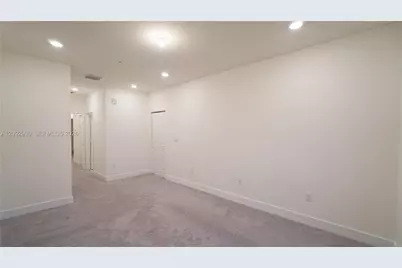 10270 NW 66th St #104, Doral, FL 33178 - Photo 21