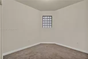 10620 NW 88th St, Doral, FL 33178 - Photo 19