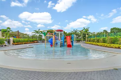 10620 NW 88th St #207, Doral, FL 33178 - Photo 33