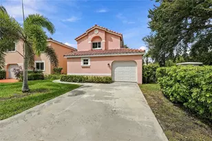 1301 SE 5th Ct, Dania Beach, FL 33004 - Photo 1