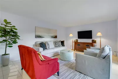 825 Center St #14B, Jupiter, FL 33458 - Photo 7