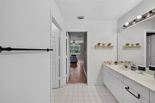 16424 Sapphire Pl, Weston, FL 33331 - Photo 53