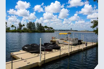 5099 NW 7th St #TS-03, Miami, FL 33126 - Photo 7