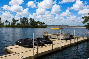 5099 NW 7th St, Miami, FL 33126 - Photo 7