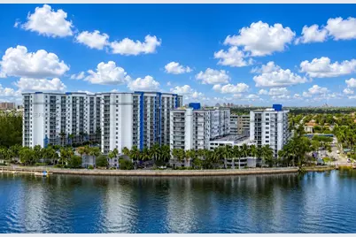 5099 NW 7th St #TS-03, Miami, FL 33126 - Photo 5