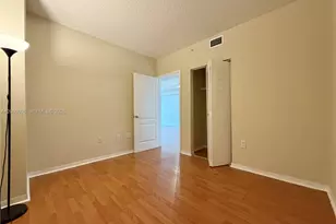 5099 NW 7th St, Miami, FL 33126 - Photo 33
