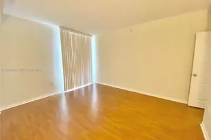 5099 NW 7th St, Miami, FL 33126 - Photo 21