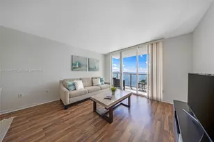 1155 Brickell Bay Dr, Miami, FL 33131 - Photo 7