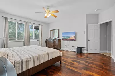 12724 NW 18th Ct, Pembroke Pines, FL 33028 - Photo 19