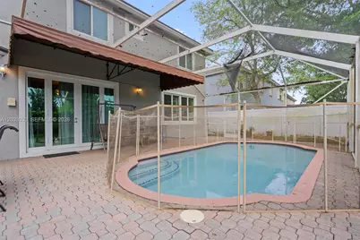 12724 NW 18th Ct, Pembroke Pines, FL 33028 - Photo 41