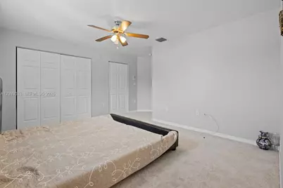 12724 NW 18th Ct, Pembroke Pines, FL 33028 - Photo 37