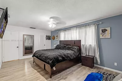 1830 N 54th Ave, Hollywood, FL 33021 - Photo 17