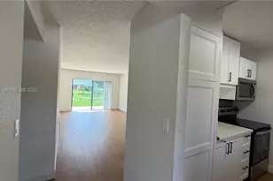 11477 NW 39th Ct, Coral Springs, FL 33065 - Photo 3