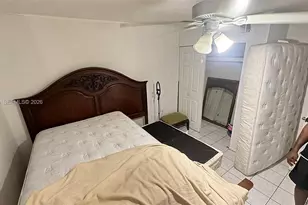 551 NE 159th St, Miami, FL 33162 - Photo 15