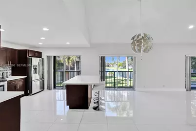 7581 NW 86th Ter #201, Tamarac, FL 33321 - Photo 3