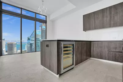 88 SW 7th St #4011, Miami, FL 33130 - Photo 7