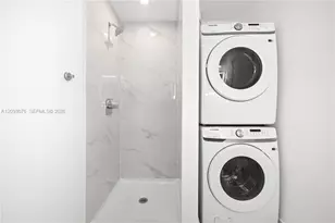 700 NE 24th St, Miami, FL 33137 - Photo 37