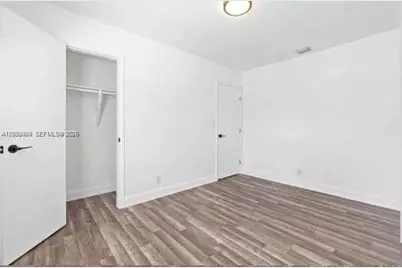 1040 NW 23rd Ter #0, Fort Lauderdale, FL 33311 - Photo 13