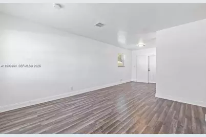 1040 NW 23rd Ter #0, Fort Lauderdale, FL 33311 - Photo 9