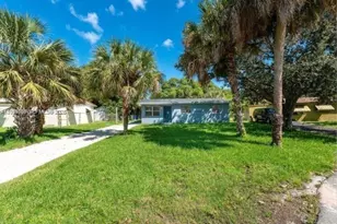 1040 NW 23rd Terrace, Fort Lauderdale, FL 33311 - Photo 3