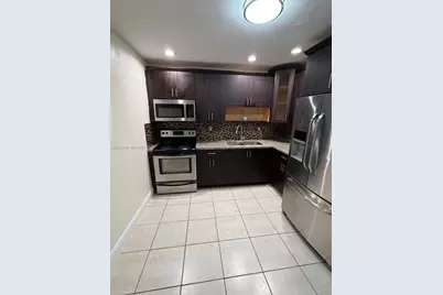 9332 SW 40th Ter #9332, Miami, FL 33165 - Photo 7