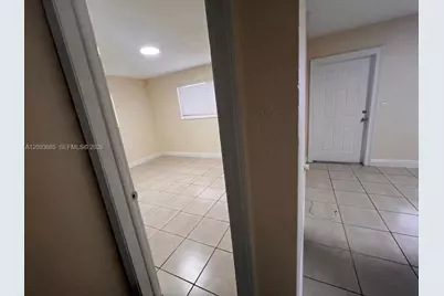 9332 SW 40th Ter #9332, Miami, FL 33165 - Photo 17