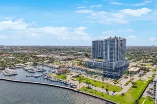 220 Lake Shore Dr, West Palm Beach, FL 33403 - Photo 9