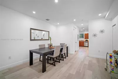 317 SW 13th Ter #317, Fort Lauderdale, FL 33312 - Photo 7